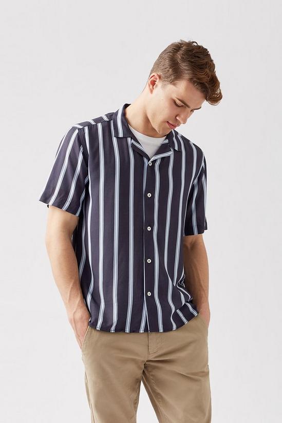 Burton Revere Collar Striped Shirt 1