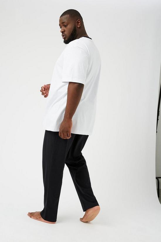 Burton Plus Relaxed T-Shirt and Joggers 3