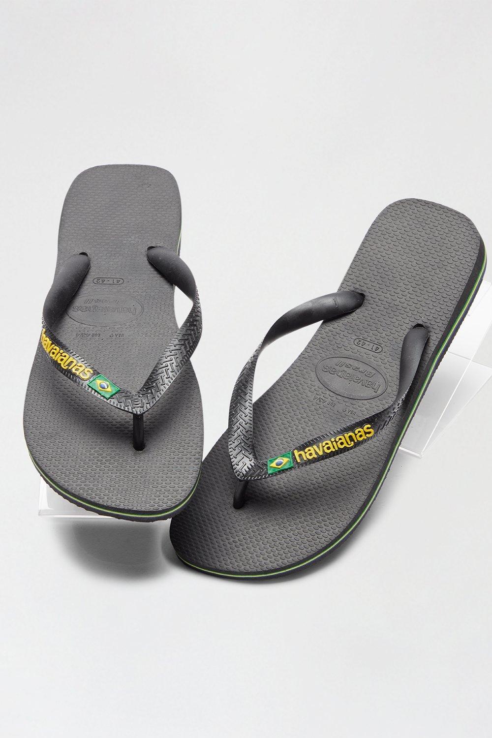 Burton store flip flops