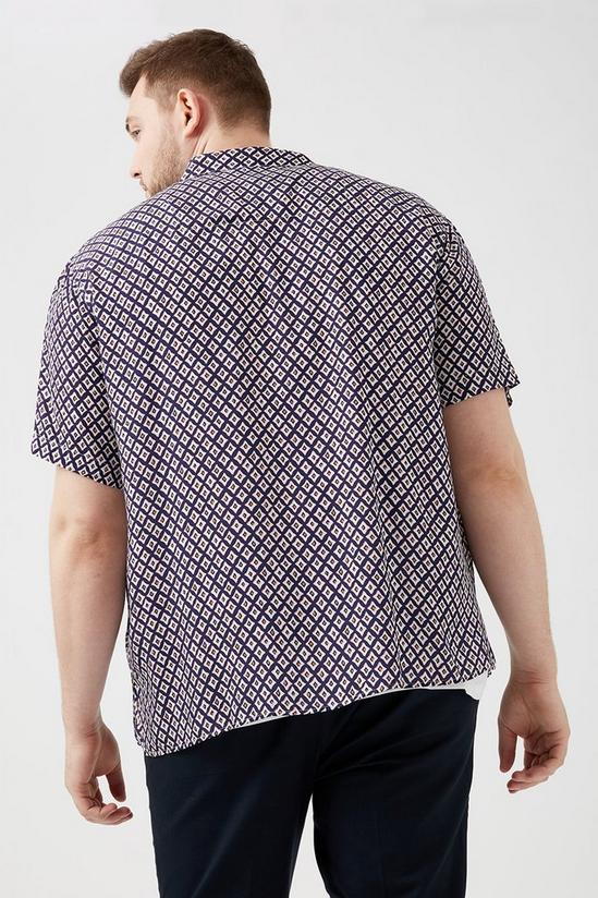Burton Plus Geometric Print Shirt 3
