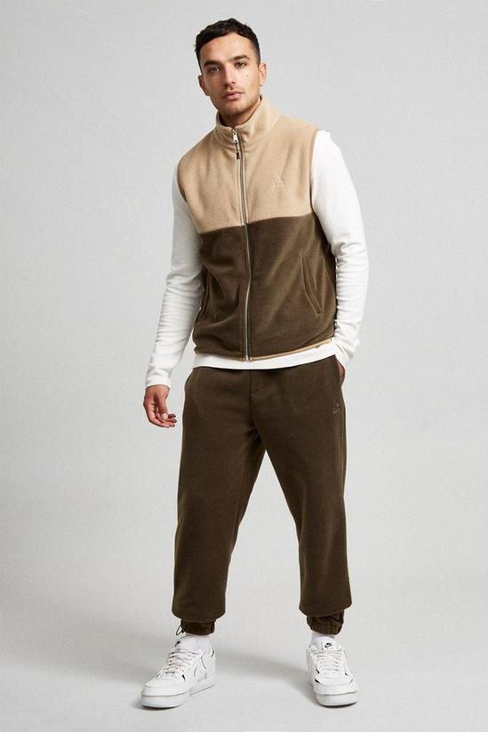 Burton Relaxed Fit Cut & Sew Gilet 1
