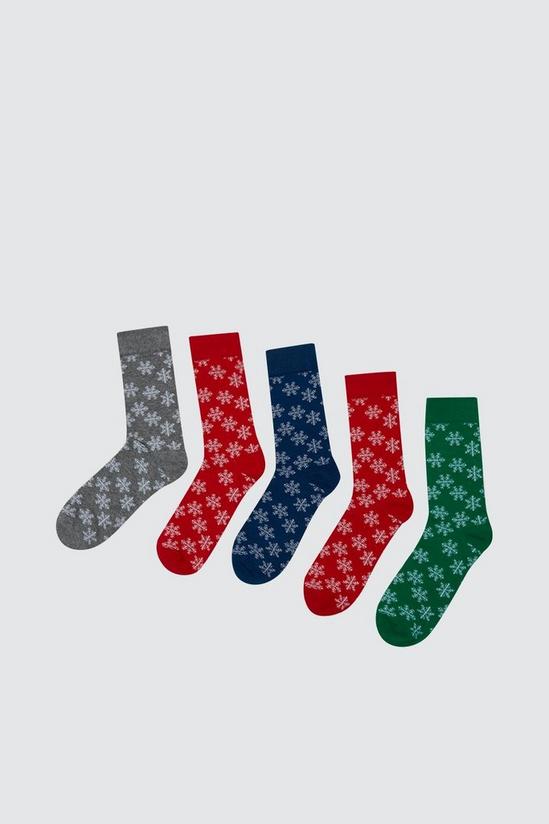 Burton 5 Pack Socks With All Over Snowflake Prints 1