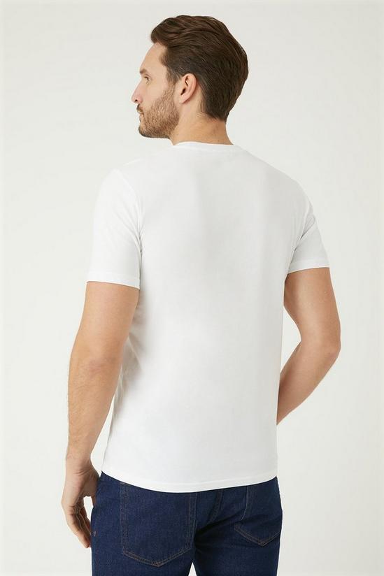 Burton White Short Sleeve Club De Sportif Print T-shirt 3