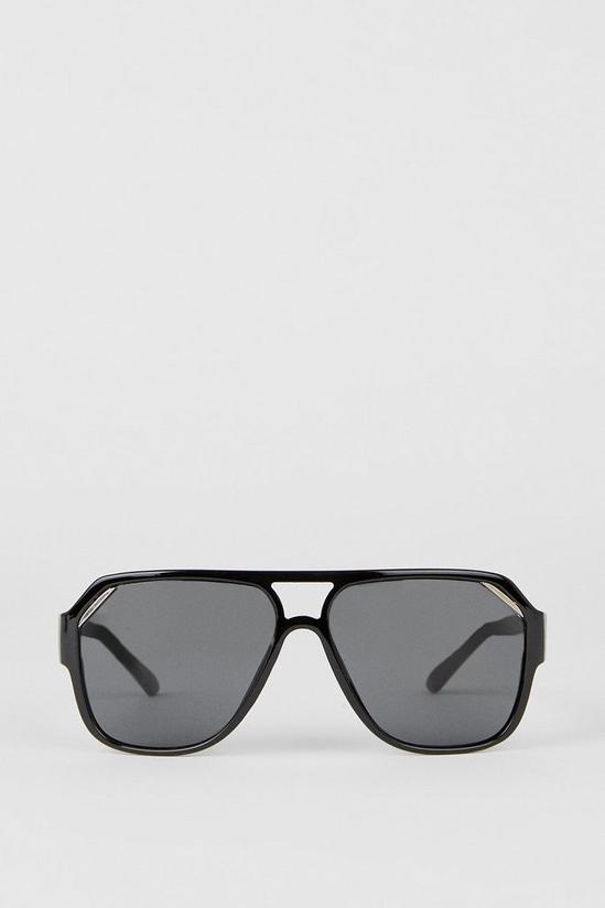 Burton Angled Round Frame Sunglasses 1
