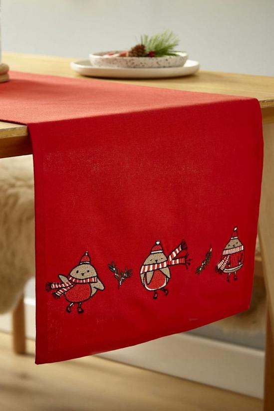 Catherine Lansfield 'Christmas Robins' Cotton 33x220 cm Table Runner 1